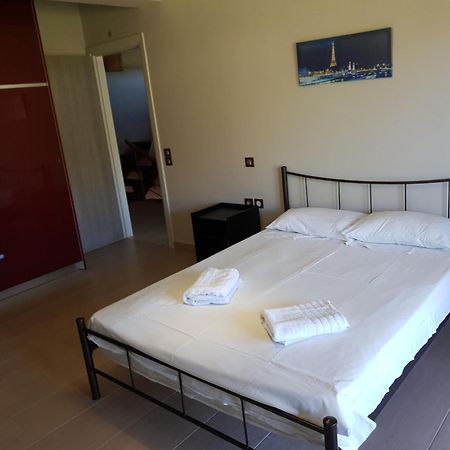 Villa Luna Kalamákion Esterno foto