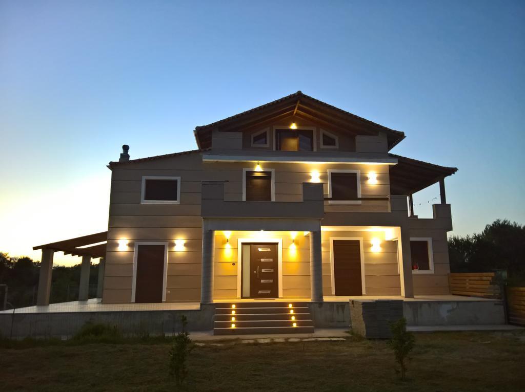Villa Luna Kalamákion Esterno foto